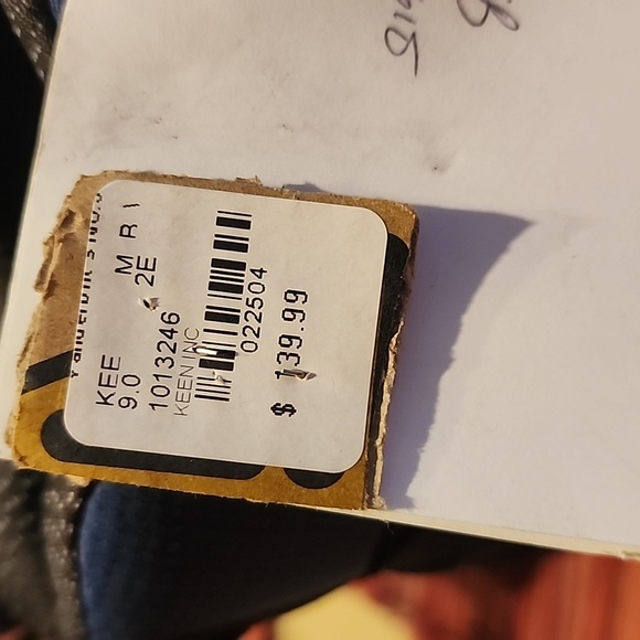 Keen boots - Picture 5 of 7